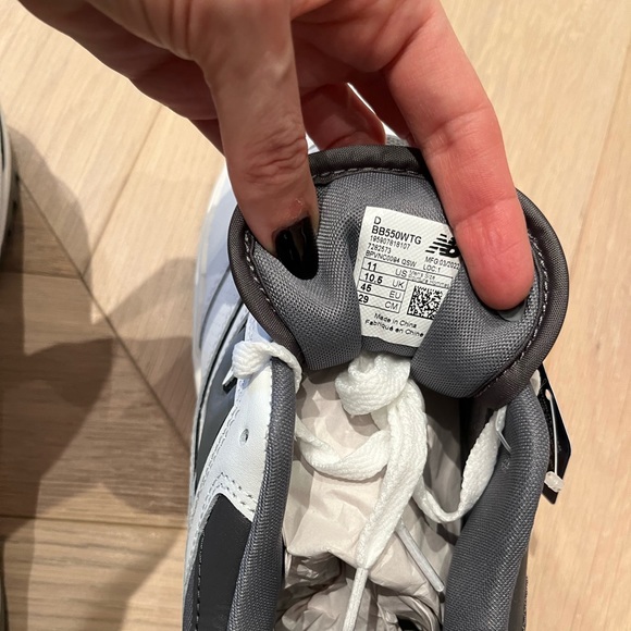 New balance 550 white and grey size 11 - Picture 2 of 5